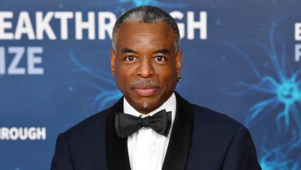 LeVar Burton to be honored with Lifetime Achievement honors at Children's & Family Emmy Awards