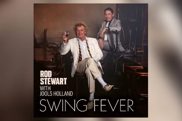 "Totally unexpected": Rod Stewart and Jools Holland celebrate #1 UK album ;Swing Fever'